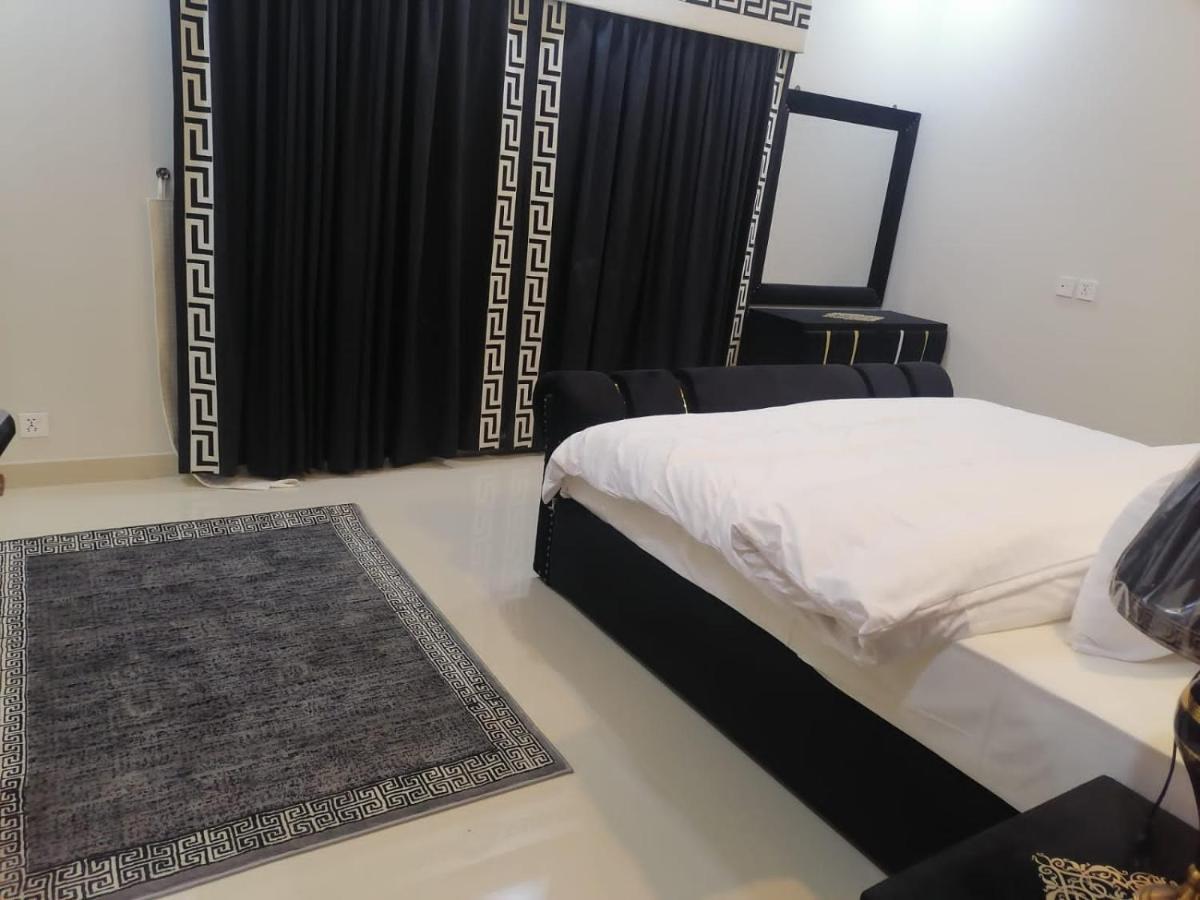 ホテル Bed & Breakfast イスラマバード エクステリア 写真