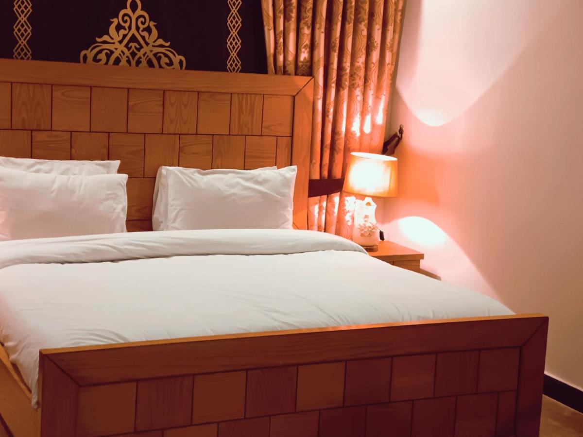ホテル Bed & Breakfast イスラマバード エクステリア 写真