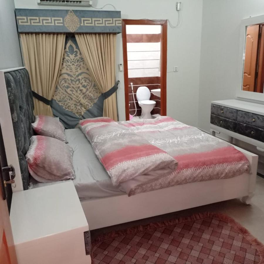 ホテル Bed & Breakfast イスラマバード エクステリア 写真